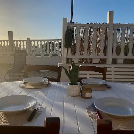 Sea View 아파트